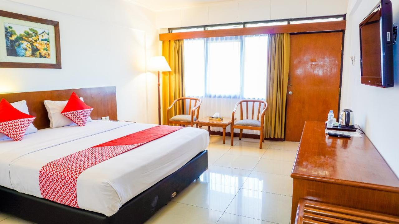 Capital O 1616 Setiabudhi Indah Hotel バンドゥン エクステリア 写真