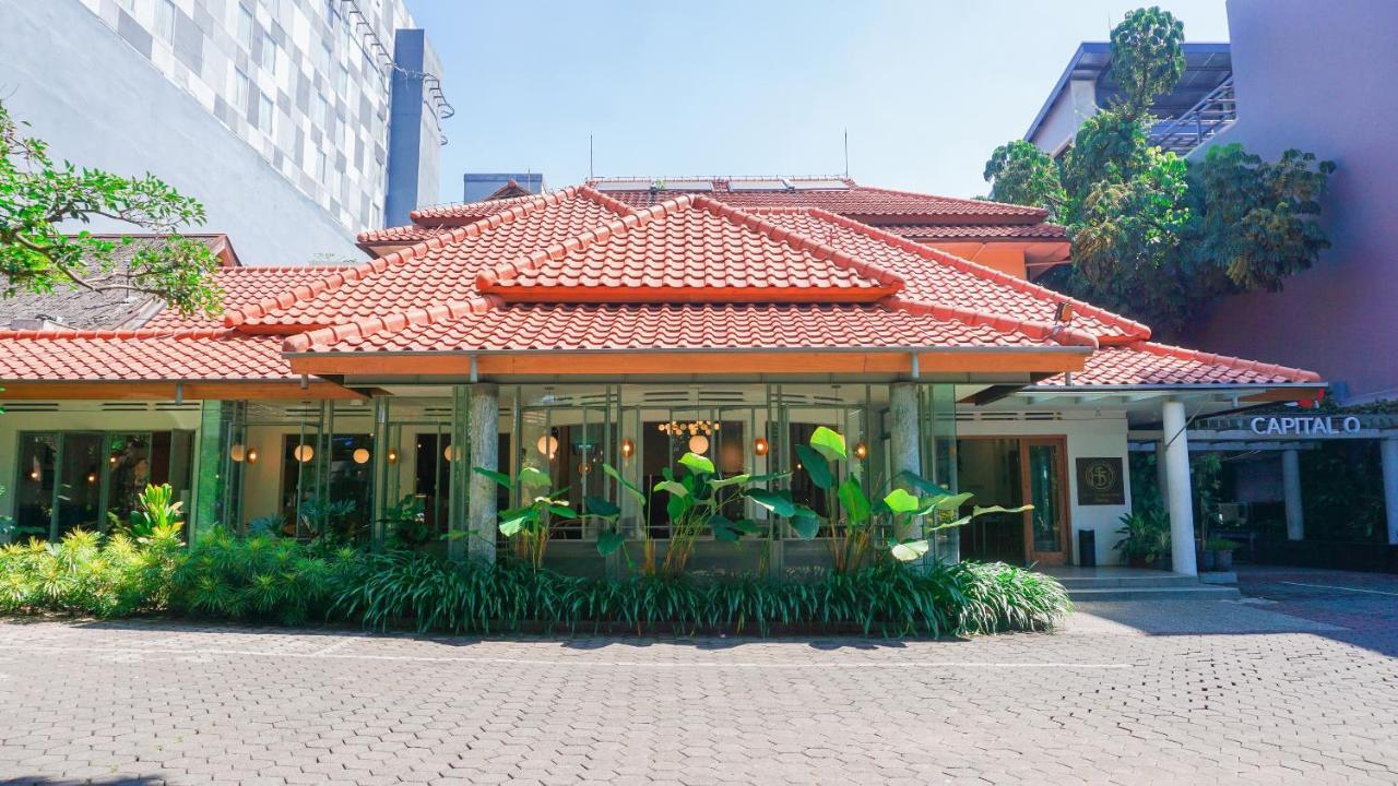 Capital O 1616 Setiabudhi Indah Hotel バンドゥン エクステリア 写真